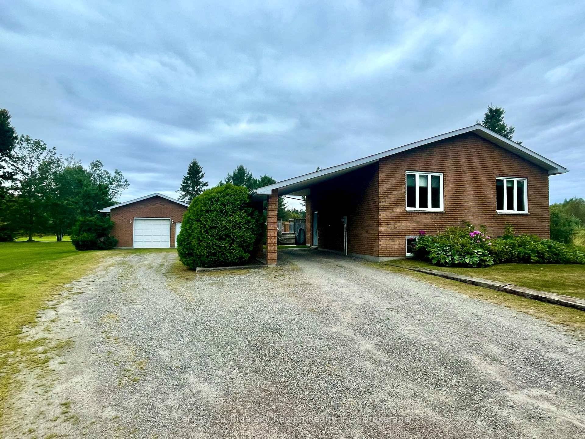 Welcome to this beautifully maintained all brick bungalow offering 2 2 bedrooms and 1 1 bathrooms, complete with a fully finished basement.