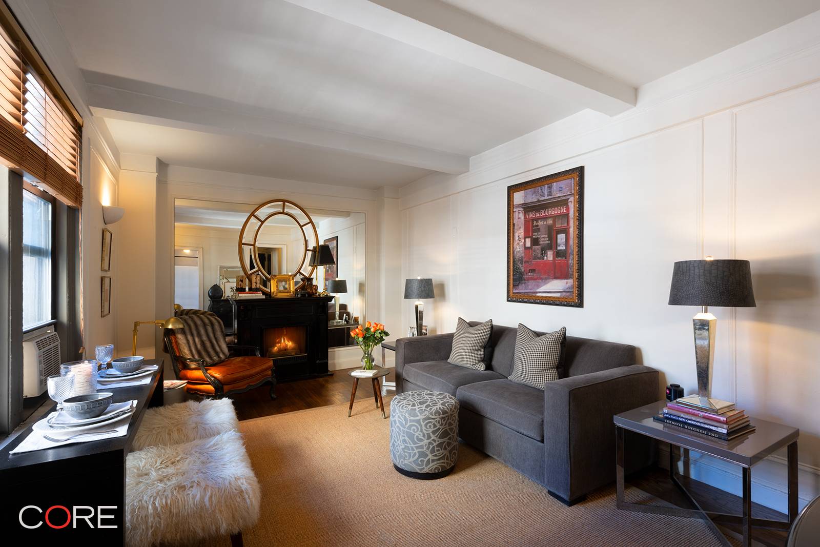 Updated Pre War Studio To schedule a showing appointment please contact the listing broker.