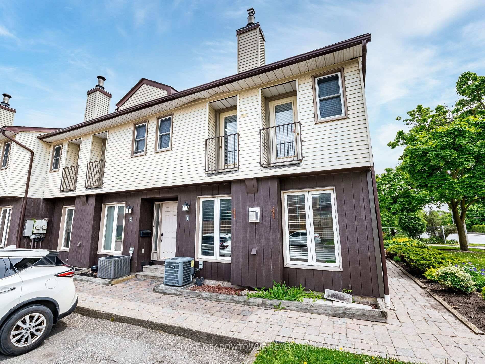 Welcome to 119 Mountainview Rd N, a beautifully maintained 2 bedroom, 2 bathroom townhome that blends comfort, style, and convenience.