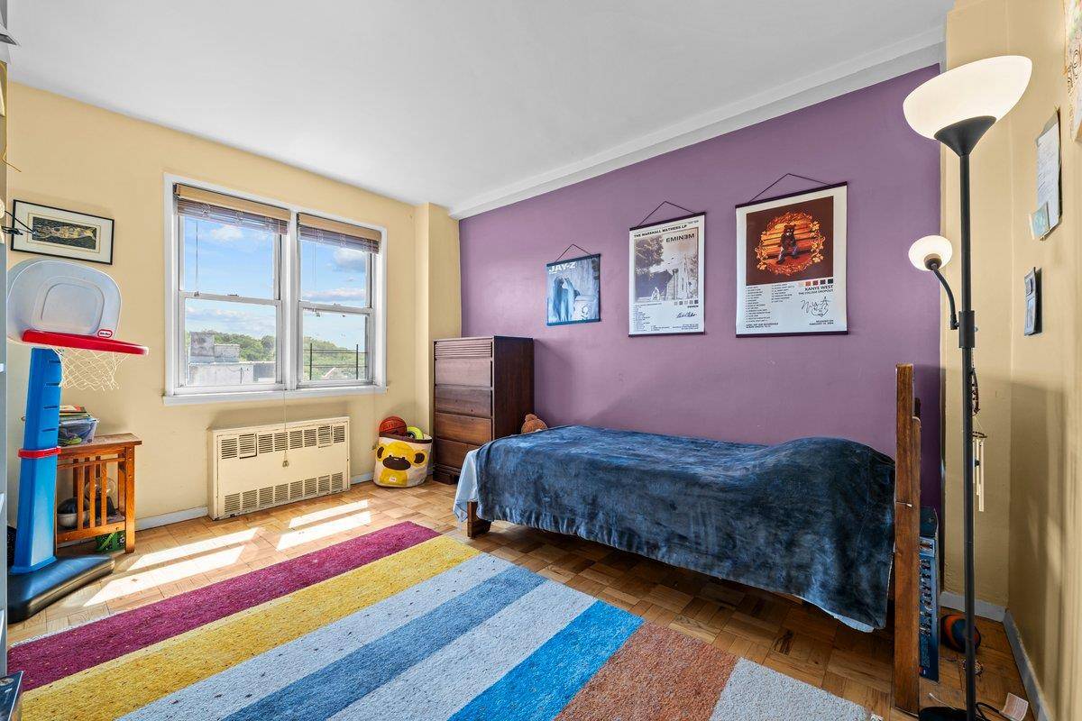 REDUCED ! ! ! Welcome to 5500 Fieldston Road, Apt.