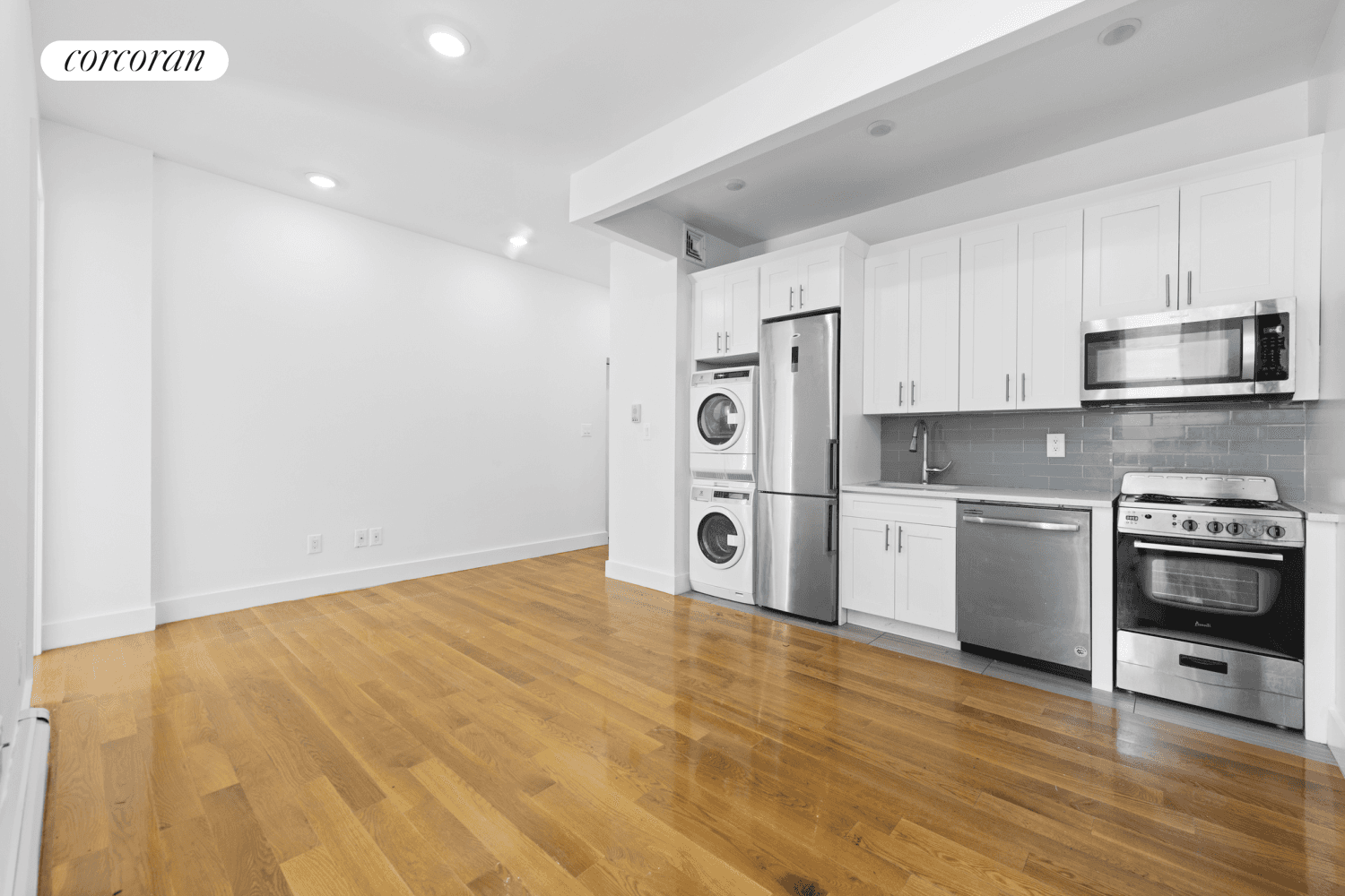 Stunning Gut Renovated 4 Bed, 2 Bath Home with In Unit Laundry in Prime South Harlem Live in the heart of South Harlem, just steps from the vibrant 125th Street ...