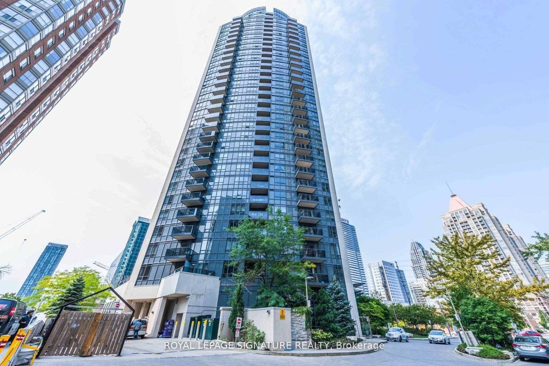 The second bedroom is available for a female Tenant, The unit has a large window and is close to the Celebration Square, Central Library, City Centre, and Square One Mall.