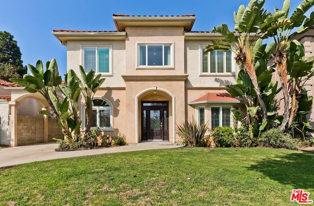 209 S Swall Dr 6BR Beverly Grove La
