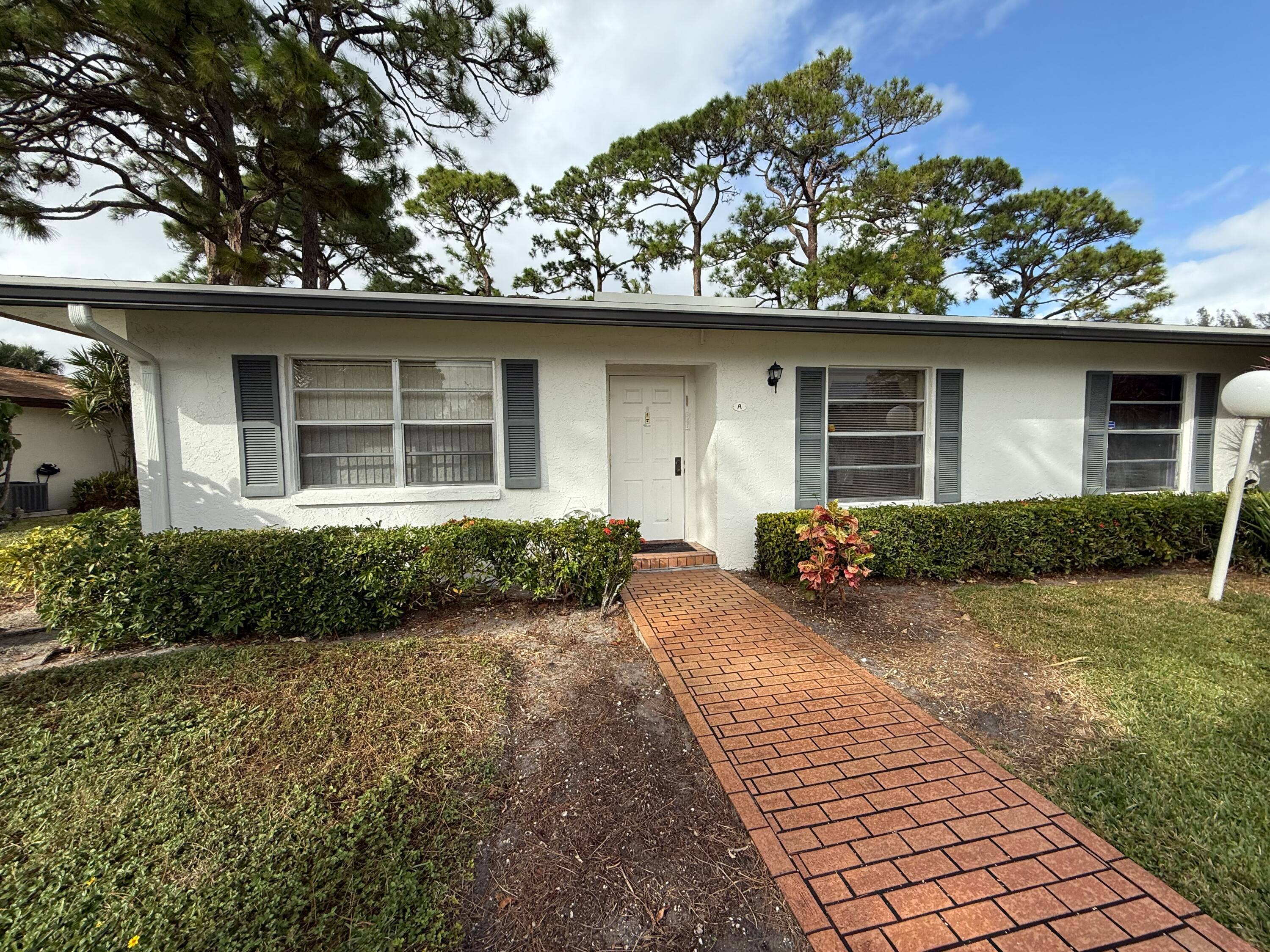 Charming single story corner villa in the highly sought after prestigious BRIDGEVIEW community features 2 spacious bedrooms and 2 bathrooms, offering comfortable living with a smart, open layout.