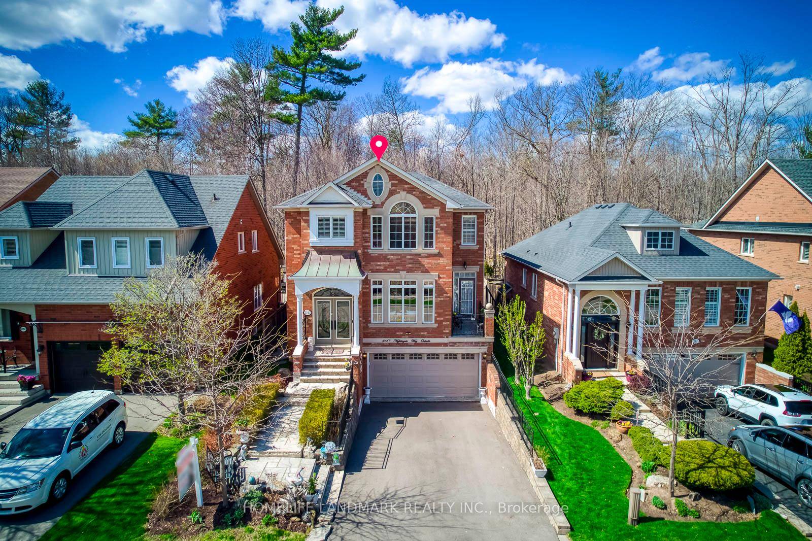 Discover this sun filled, luxurious 4 bedroom, 4 washroom executive home nestled in one of Oakville's top ranked school districts, backing directly onto a serene ravine for ultimate privacy and ...
