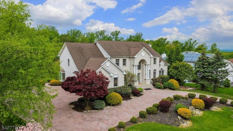Beautifully maintained 5 bedroom Colonial offers a great blend of classic style and modern updates.