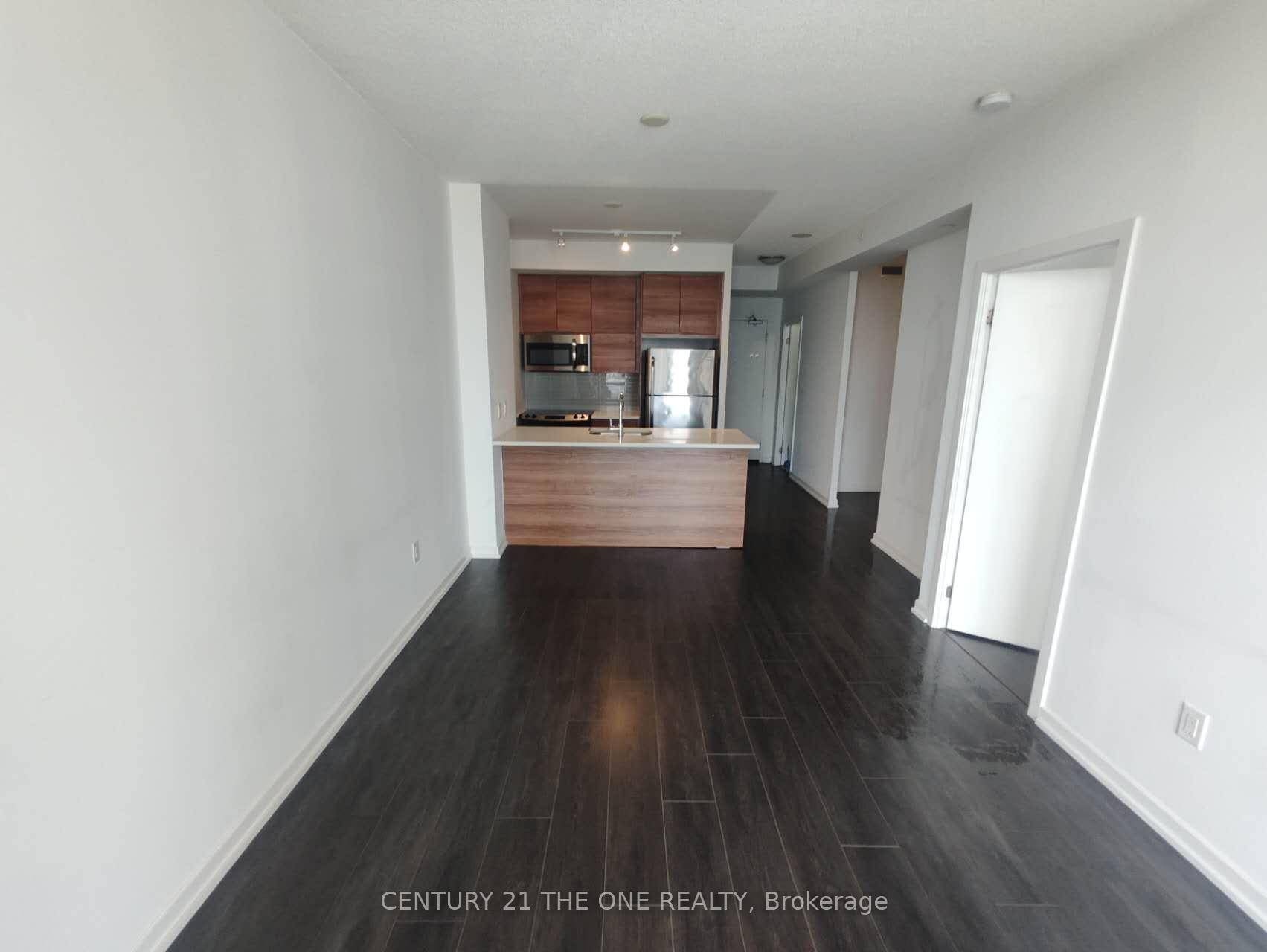1 1 Den in Central North york.