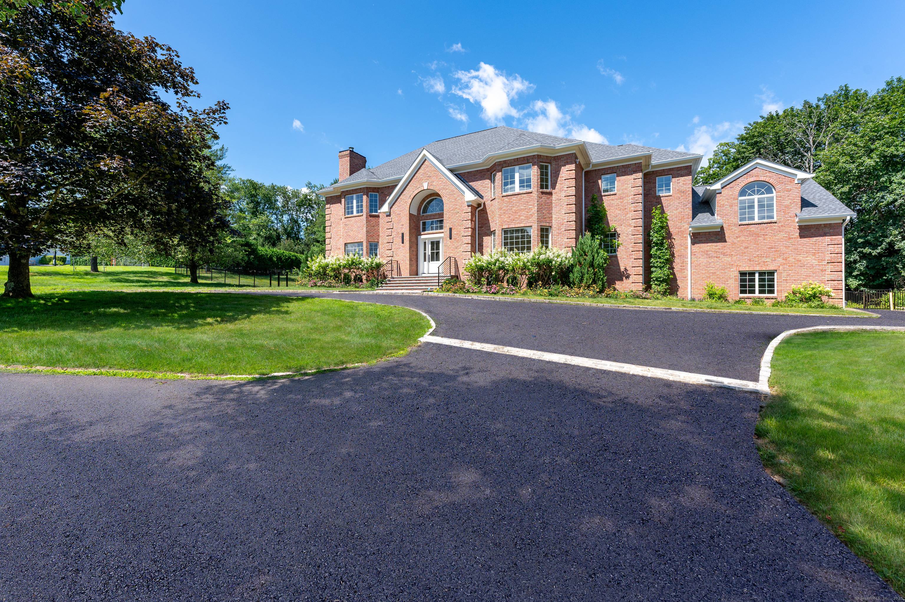Like New Construction ! Exquisitely renovated from top to bottom, 19 Stone Fence Lane is a masterpiece of design craftsmanship, offering 7, 000 sf of living space across 3 meticulously ...