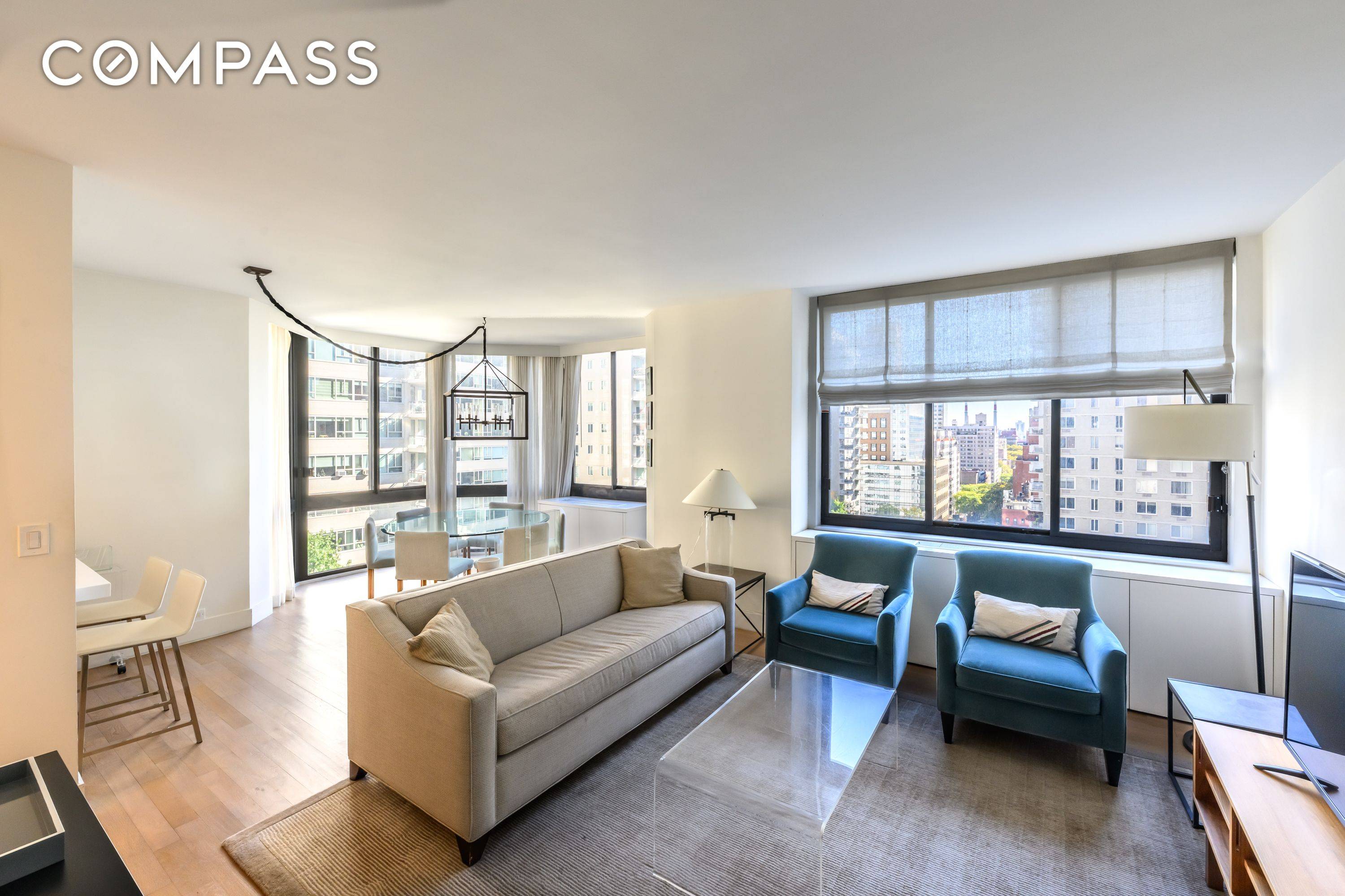 Tucked away from 3rd Avenue and facing 65th Street, Residence 11D looks out over the quiet plaza entrance of the Bristol Plaza giving you distance, open sky, and the kind ...