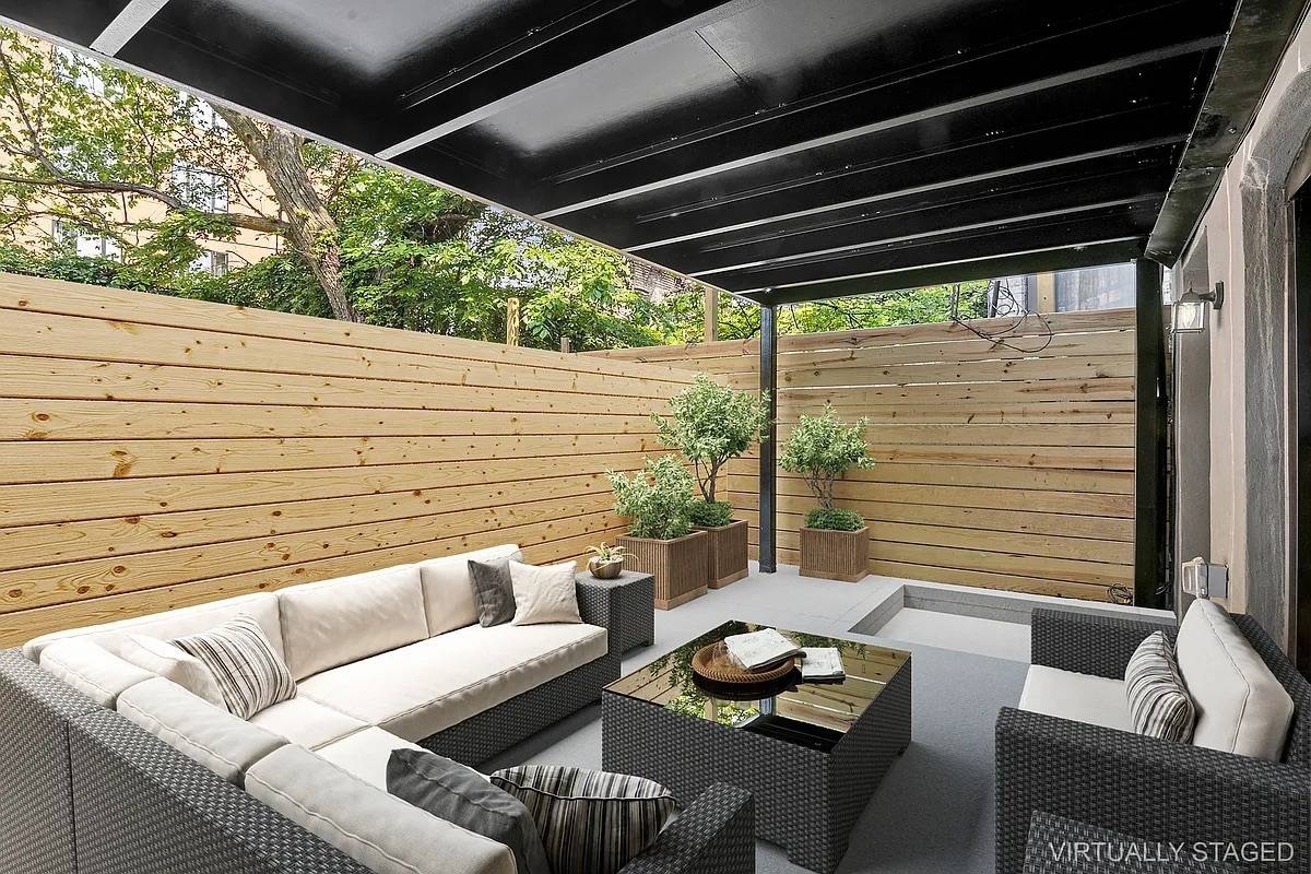 Welcome to 18 St Andrews Pl, a gorgeous two family townhouse, situated in the heart of Bedstuy !