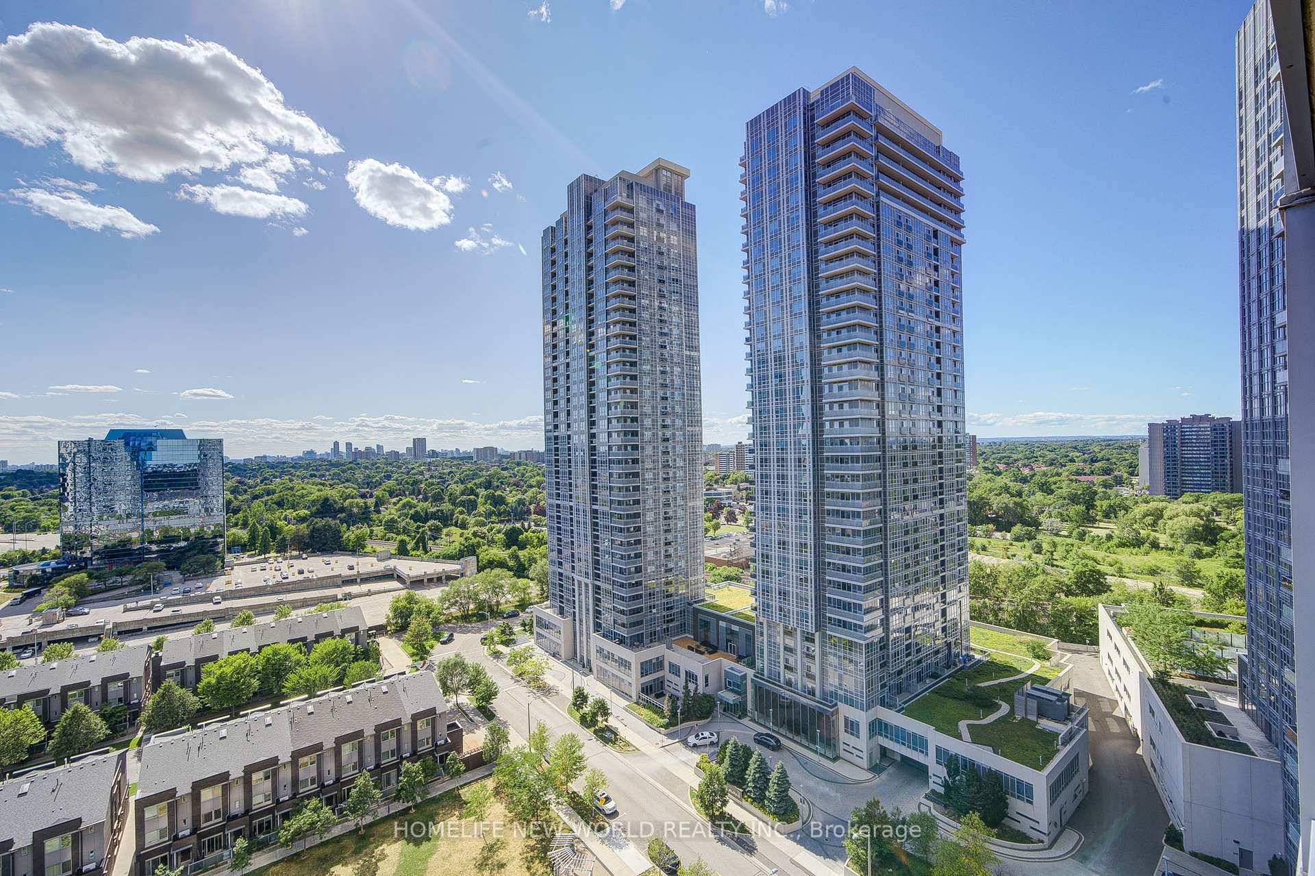 This beautifully update apartment at 181 village green sq offers modern elegance in prime location.