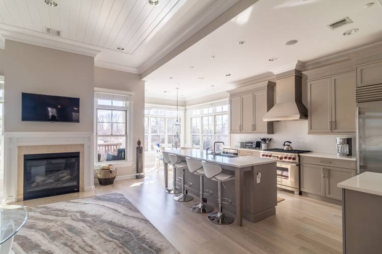 Southampton Village Luxury Condo