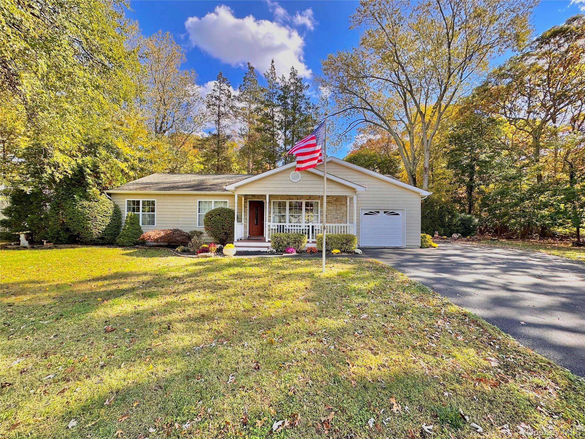 Welcome to This One of a Kind 2010 Construction !