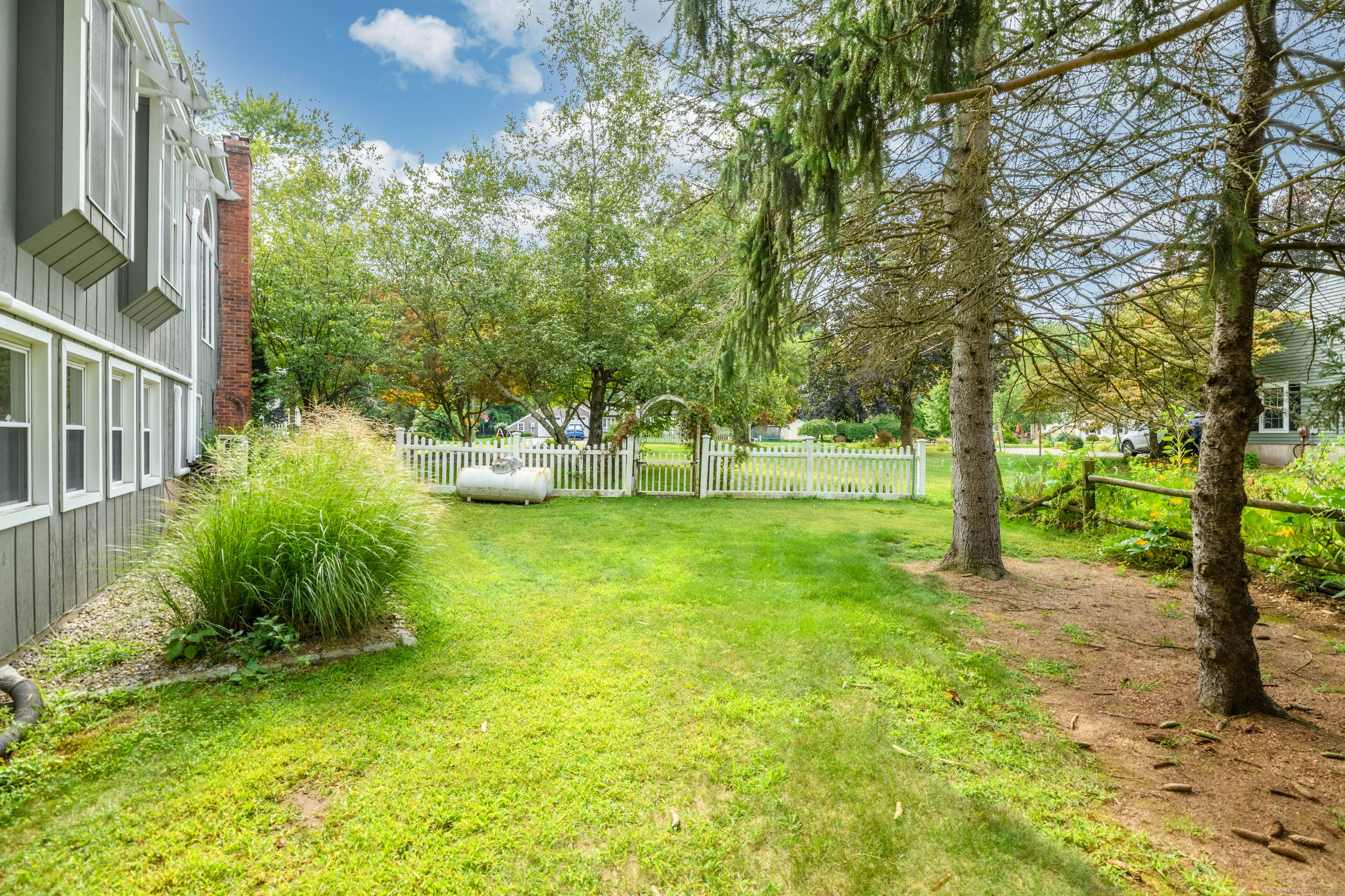 This well maintained property sits on a.