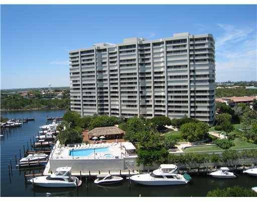Nicely furnished 2BR 2BA unit with a large balcony overlooking the marina and gardens around the pool.