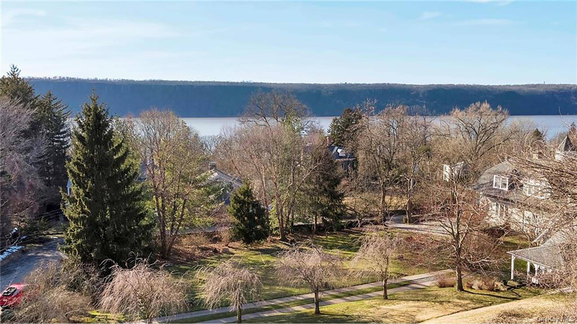 Seize the opportunity to create your dream home on this exceptional lot in Riverdale's Historic Estate section.