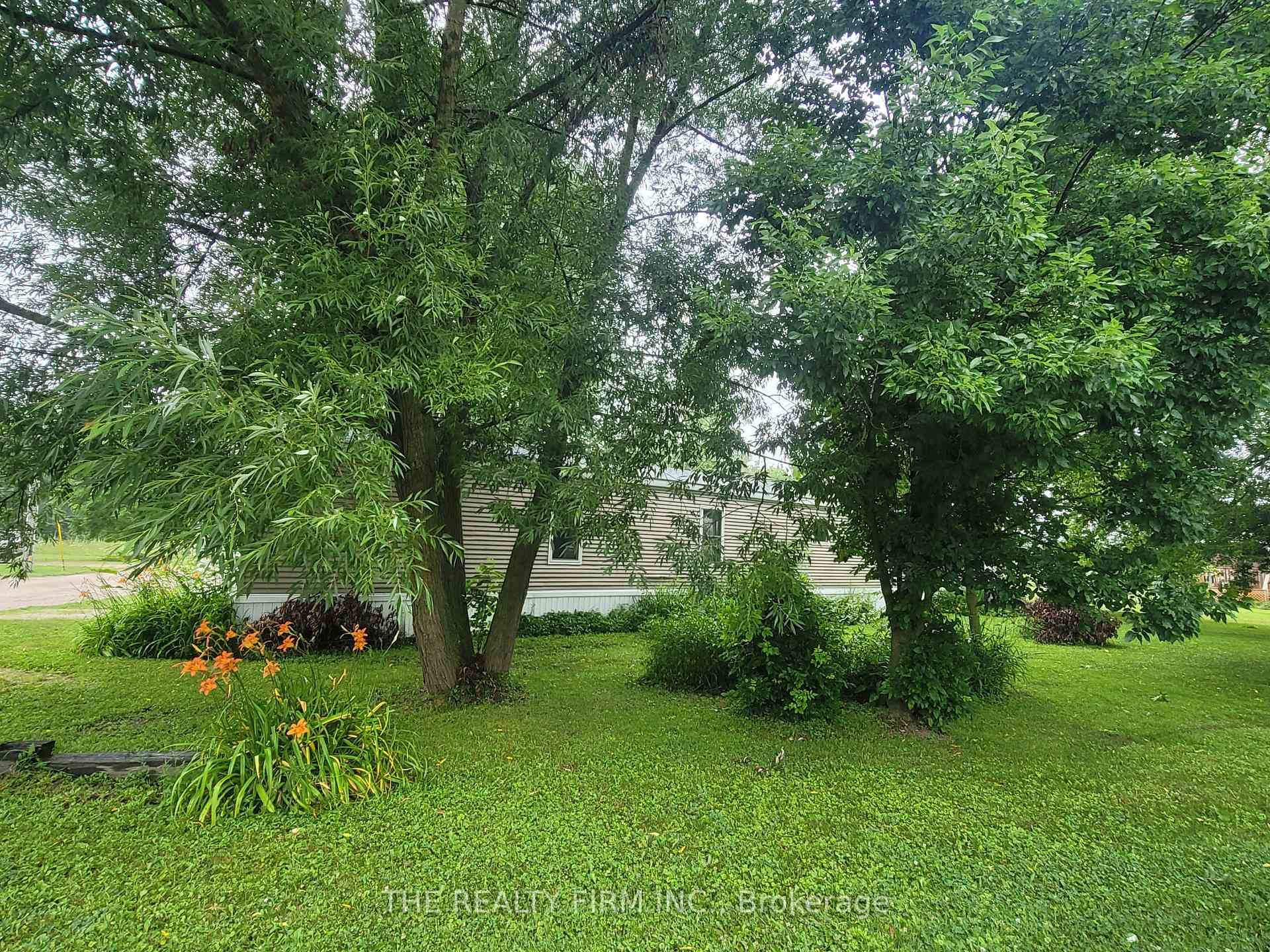 This unit is fully renovated, move in ready and on a large desirable corner lot !