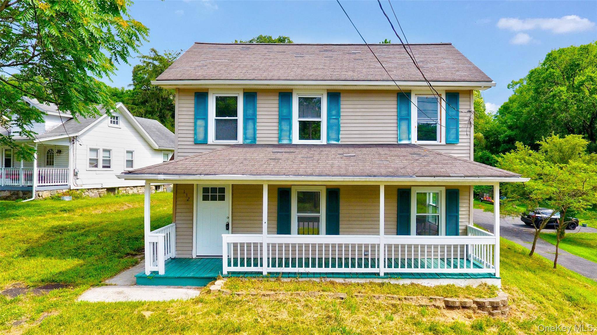 This beautifully updated 3 bedroom, 1.