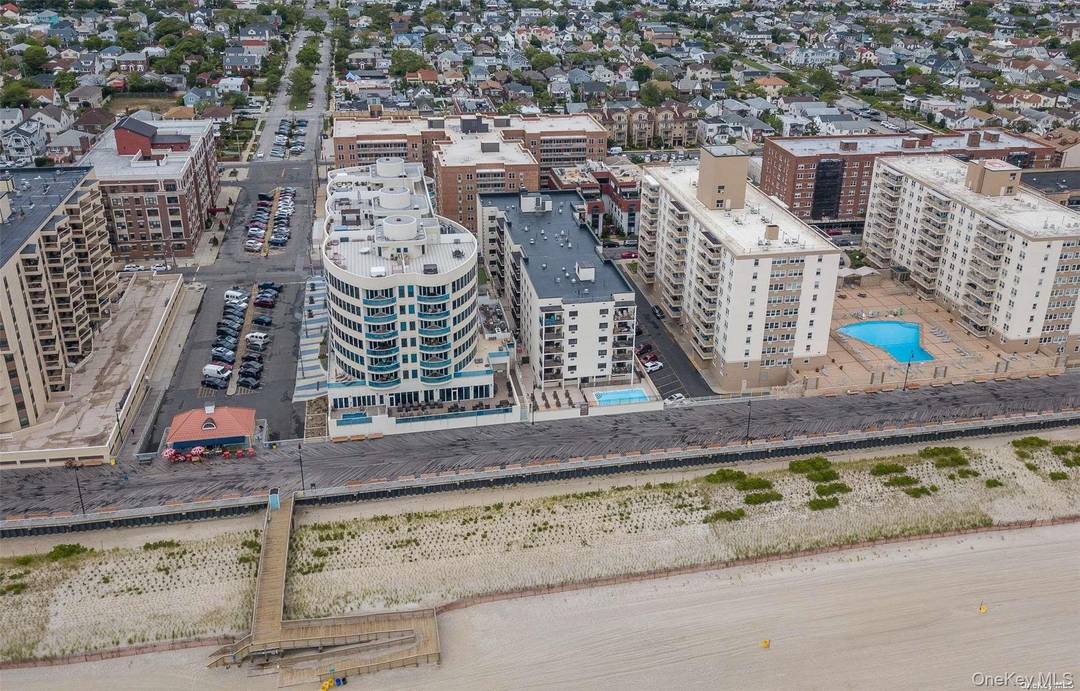 425 Shore Road Where the City Meets the Surf !