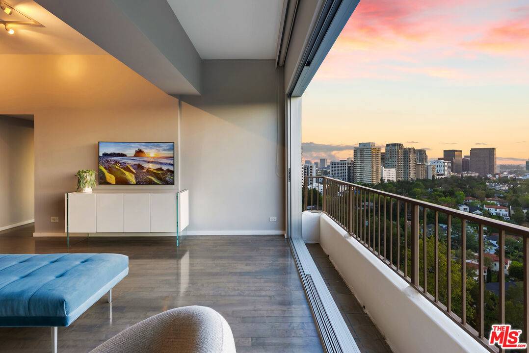 10501   Wilshire Blvd 2BR Westwood La