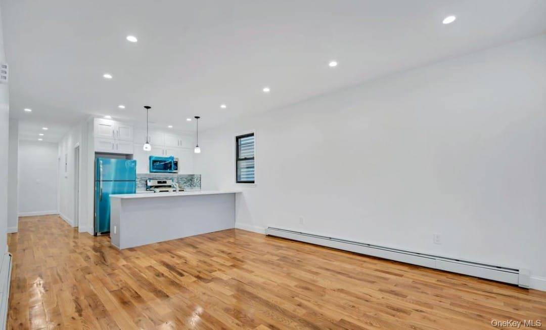 Renovated 3 bedrooms, 2 full bathrooms, Living Room, Kitchen on 2nd floor, everything nearby