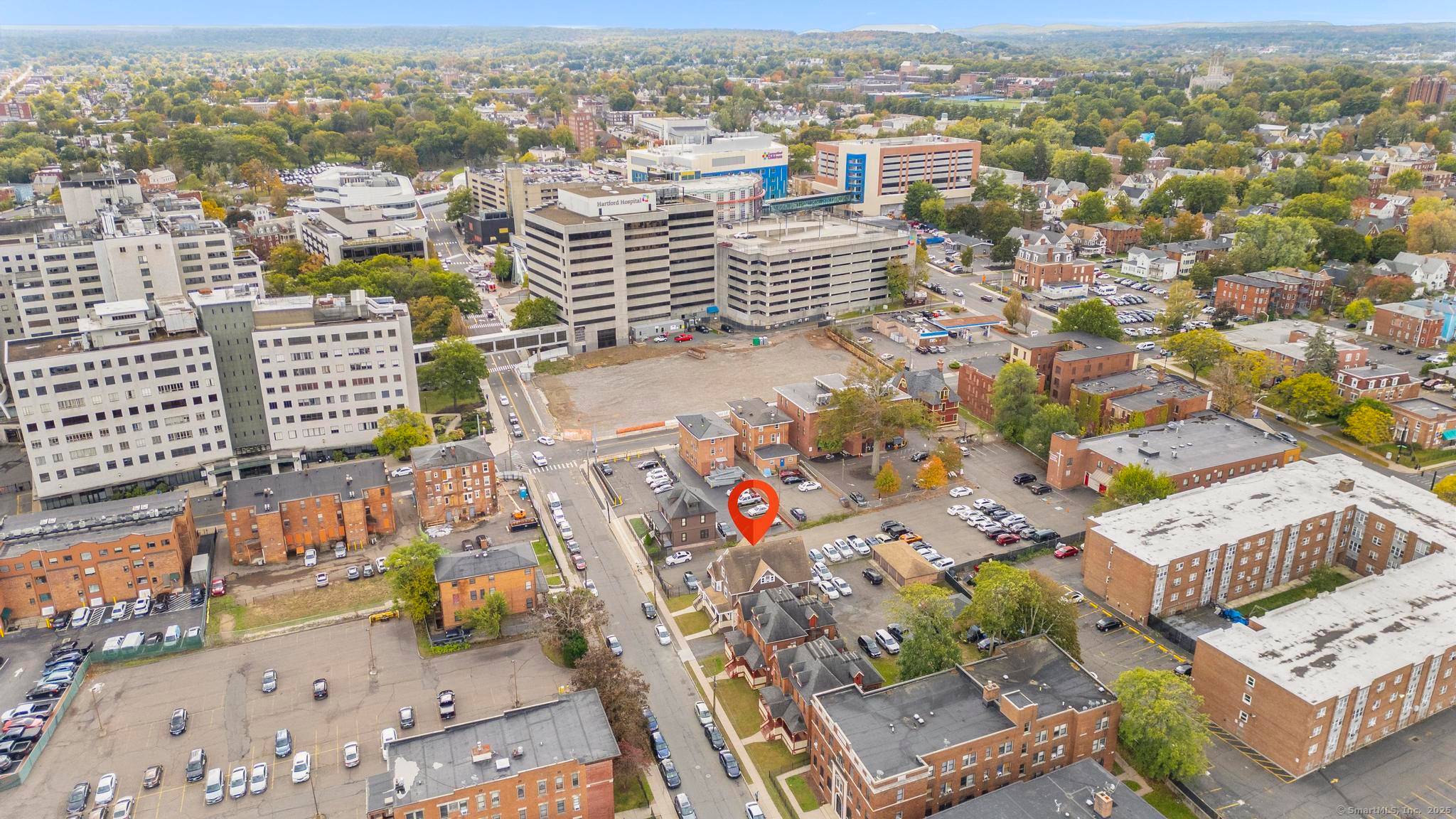 Outstanding 16 unit investment opportunity in Hartford's fast growing South Green medical corridor.