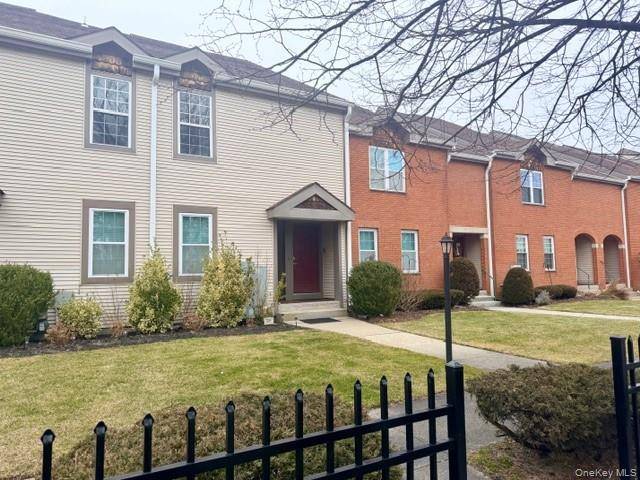 Prime Babylon Village 2 Bedroom, 2 Bath Condo Recently Updated with New Carpets, Freshly Painted, New Fixtures, New Hot Water Heater, and New Stove and Dishwasher, Updated Baths, Offers Large ...