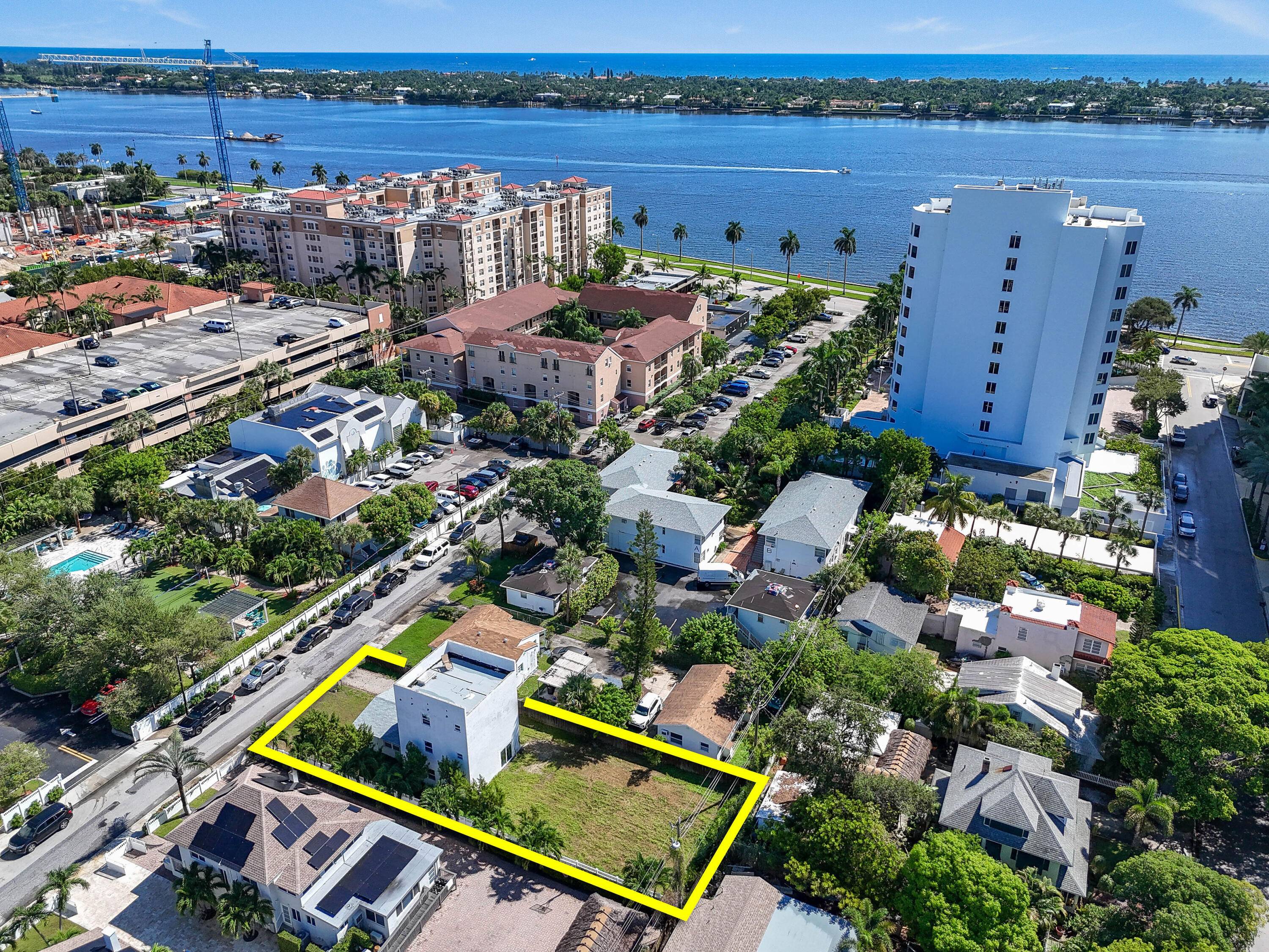 Commercial Development Opportunity DOUBLE LOT INVESTORS SPECIAL in Prime West Palm Beach Location !