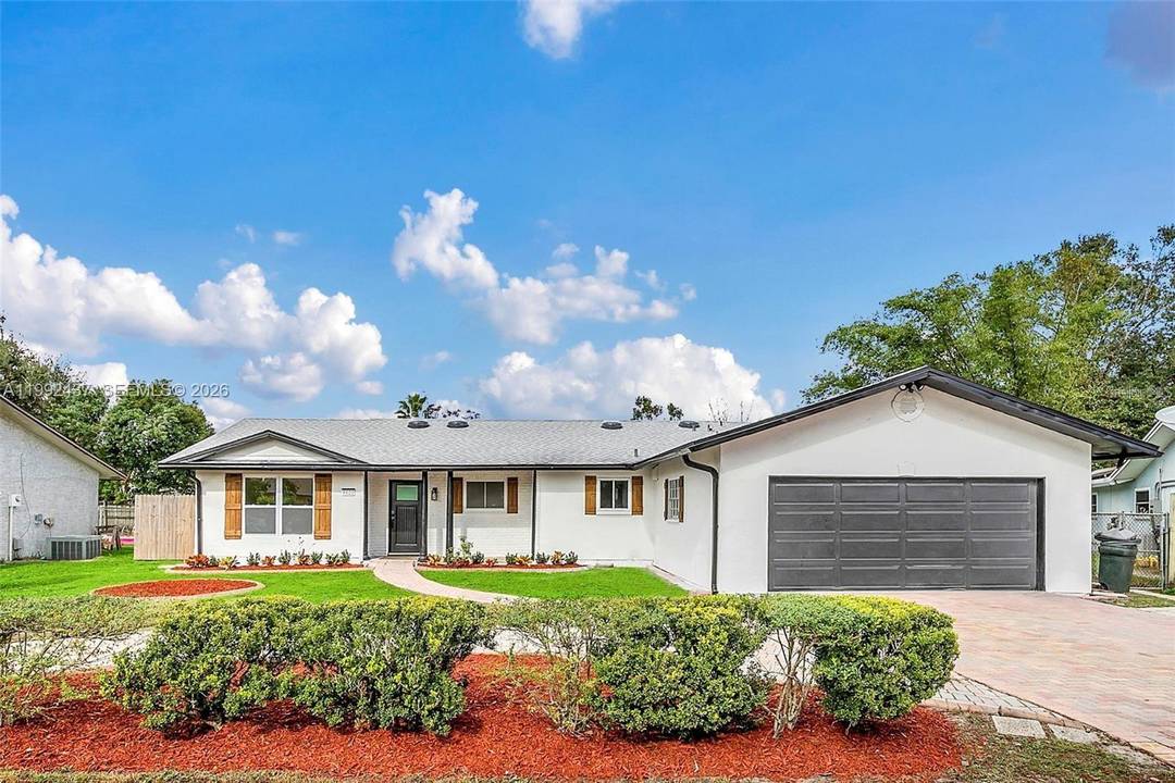 Beautifully remodeled 4 bedroom, 2 bath home in the sought after Winter Park school district !