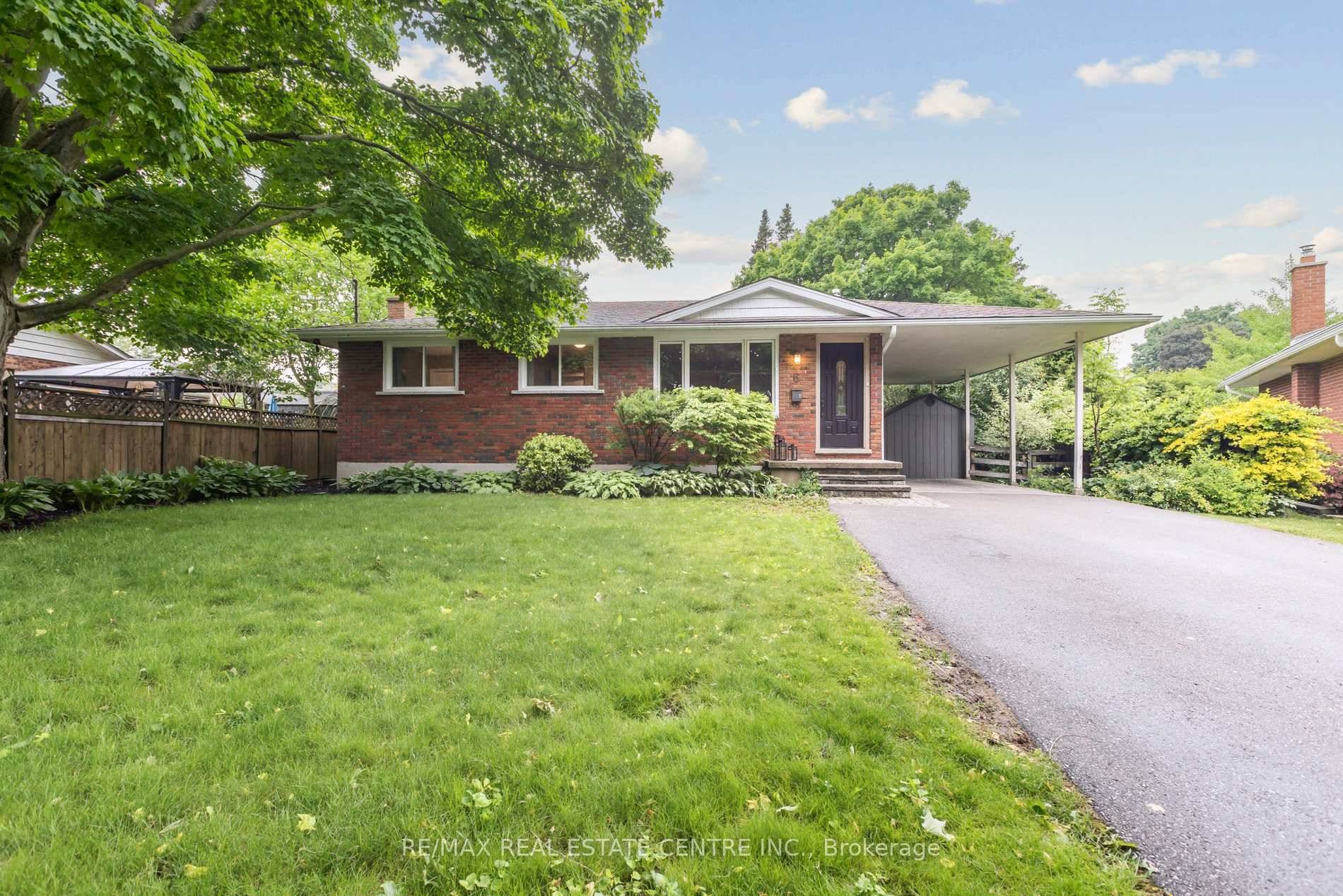 Welcoming you to 6 Ramona Court in Guelph, this delightful family residence presents an ideal fusion of comfort, practicality, and investment potential.
