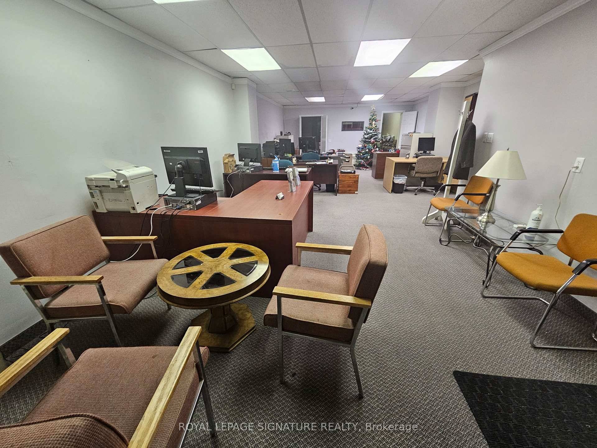 STORE amp ; APARTMENT FOR LEASE.