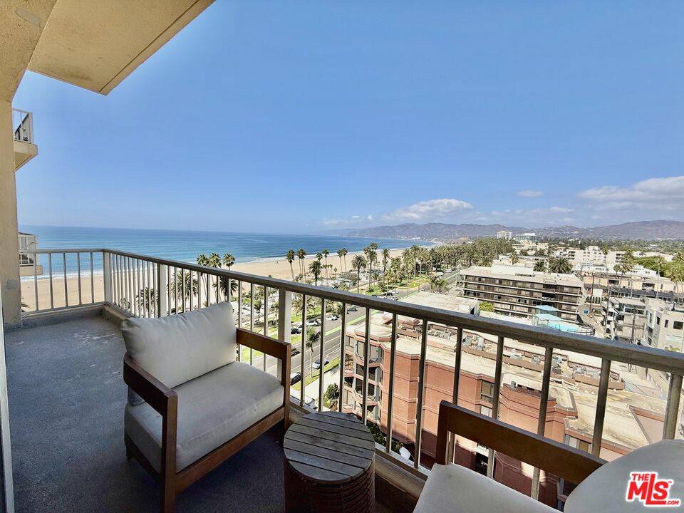101 California Ave 1BR Santa Monica La