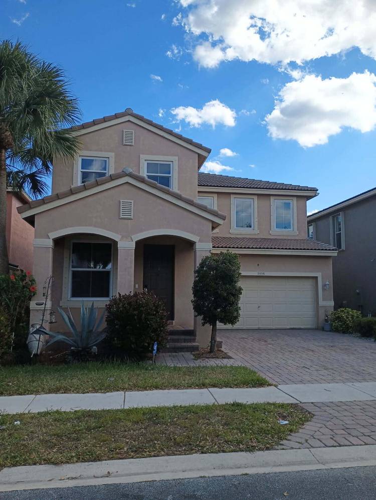 For Rent in the prestigious gated community of Abbington !