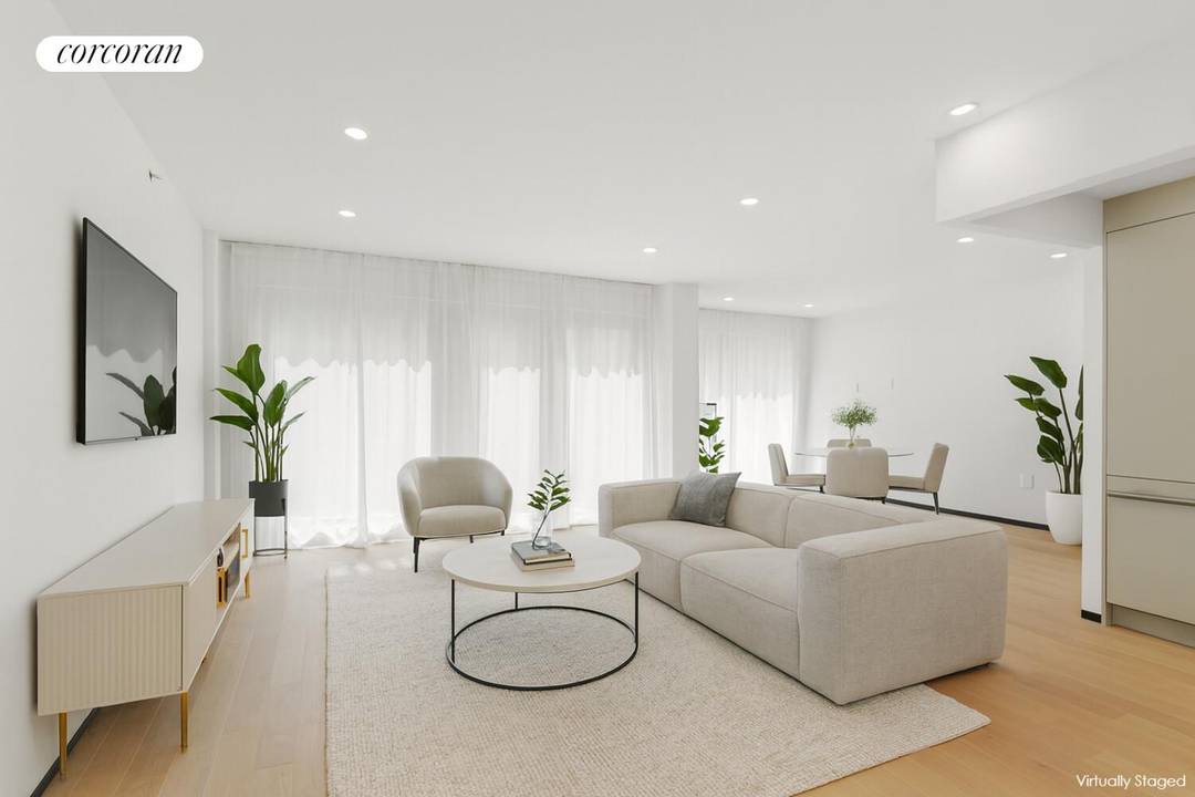 IMMEDIATE CLOSINGS ! Weekday showings available by appointment !