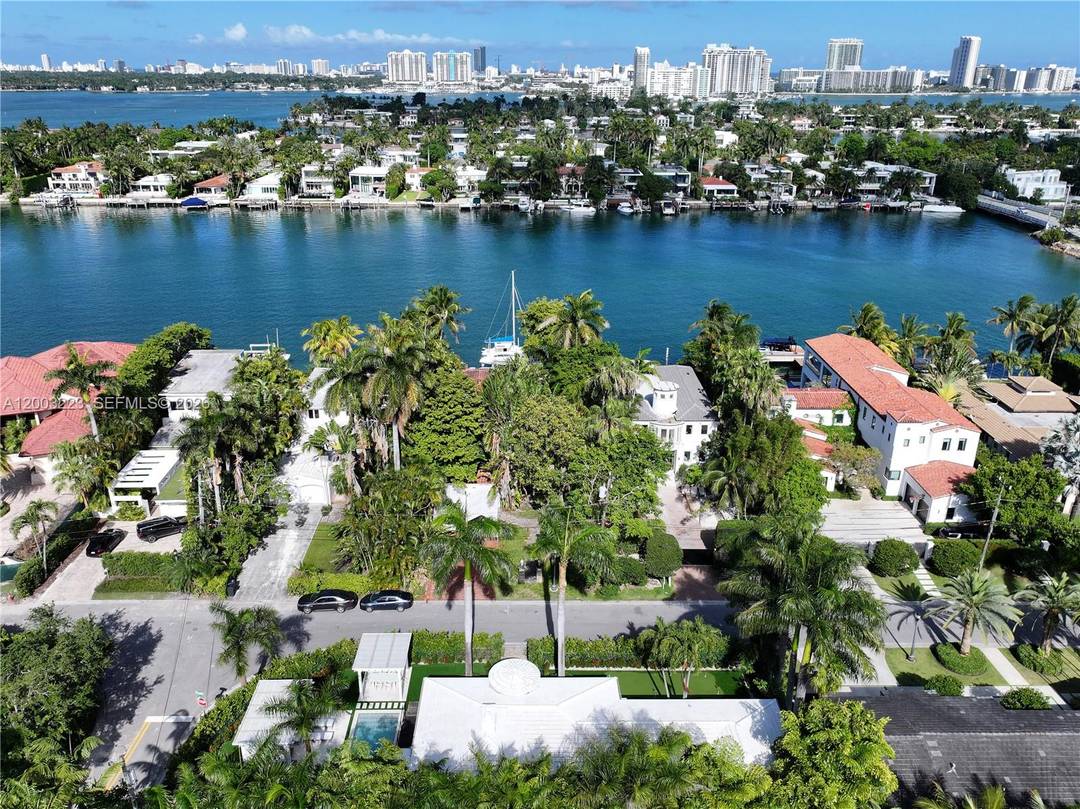 Positioned on a prime corner lot on the coveted San Marino Island, this beautiful, updated 4 bedroom, 4 bath residence blends timeless charm with modern sophistication.