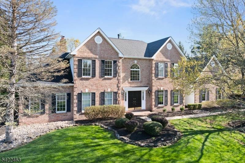 This Toll Brothers home is set within a highly sought after, established community, offering a timeless design and a generous living space.