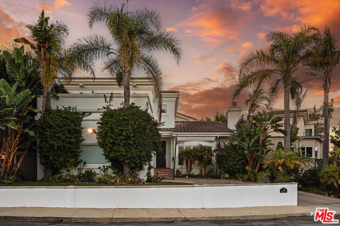 7354   Trask Ave 5BR La
