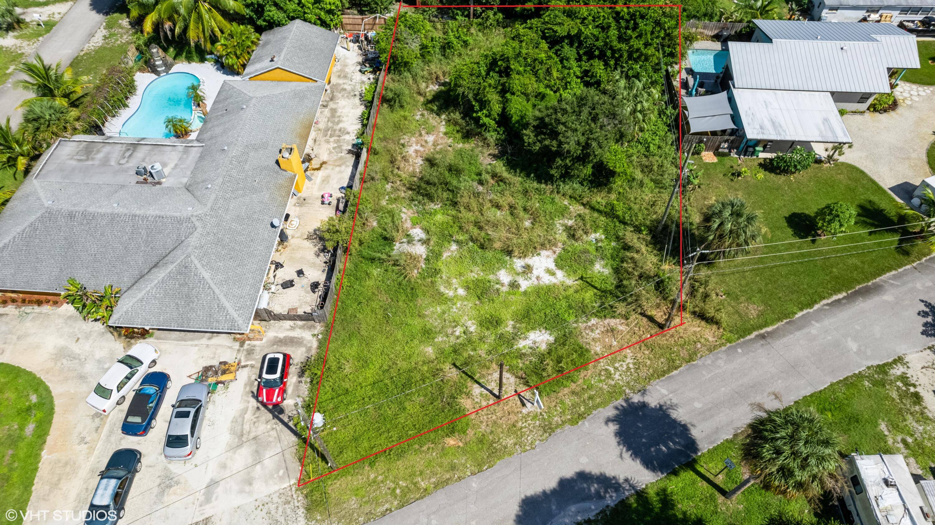 Build your single family home on this affordable lot zoned RS 4 near the Indian River.