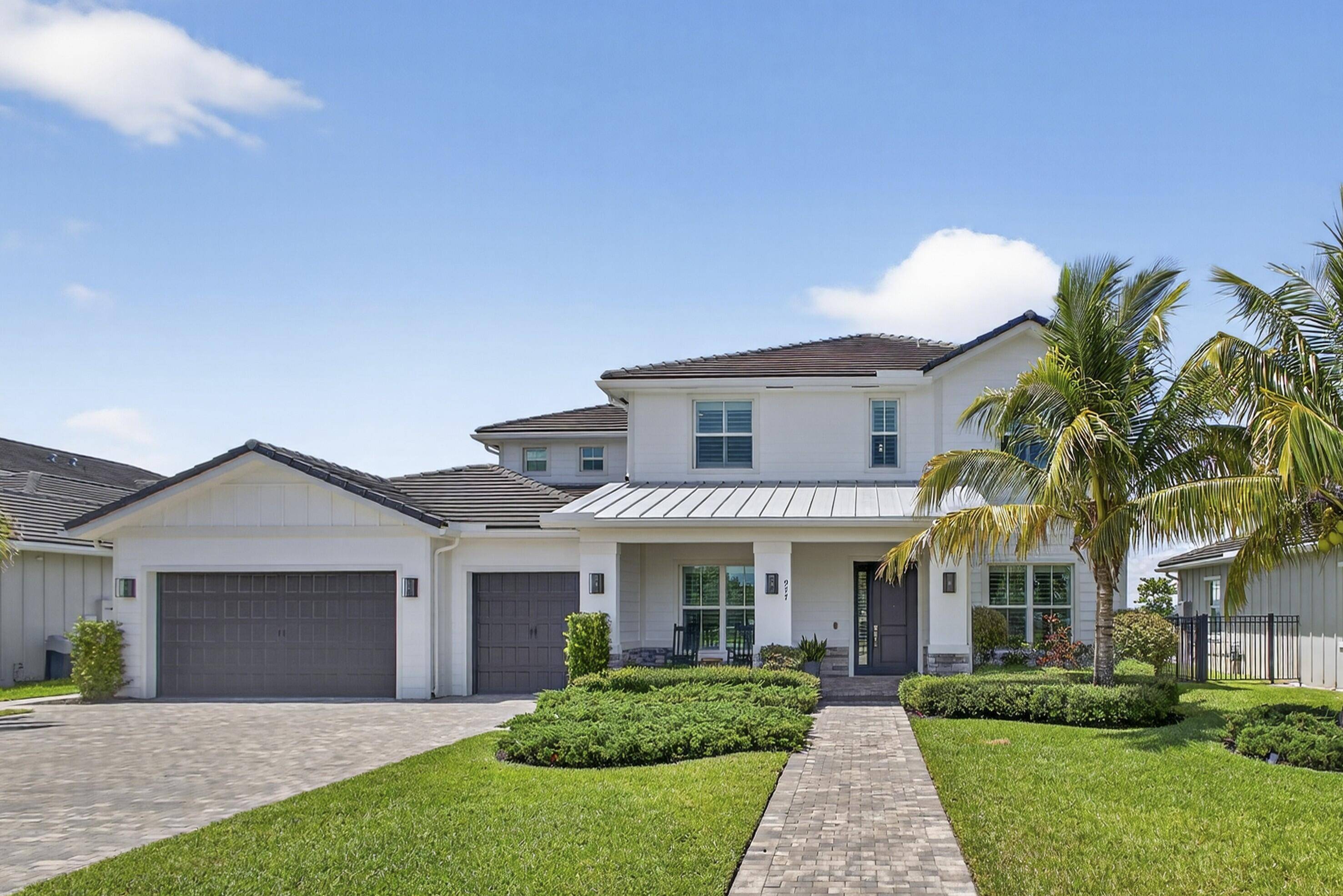 Luxury meets outdoor living !
