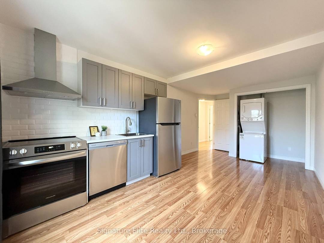 Spacious Bedroom, Separate space for office or small second bedroom.