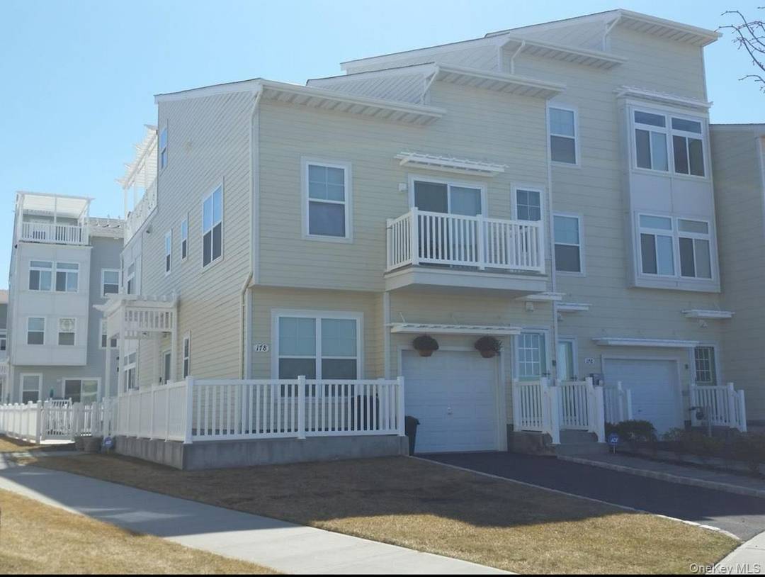 Welcome to 178 Saltaire Lane, a beautifully maintained 4 bedroom, 3 bathroom duplex built in 2011, offering modern comfort and style in the heart of Far Rockaway.
