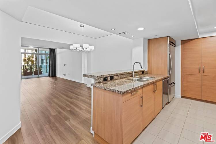 13650 MARINA POINTE DR 2BR Marina Del Rey La