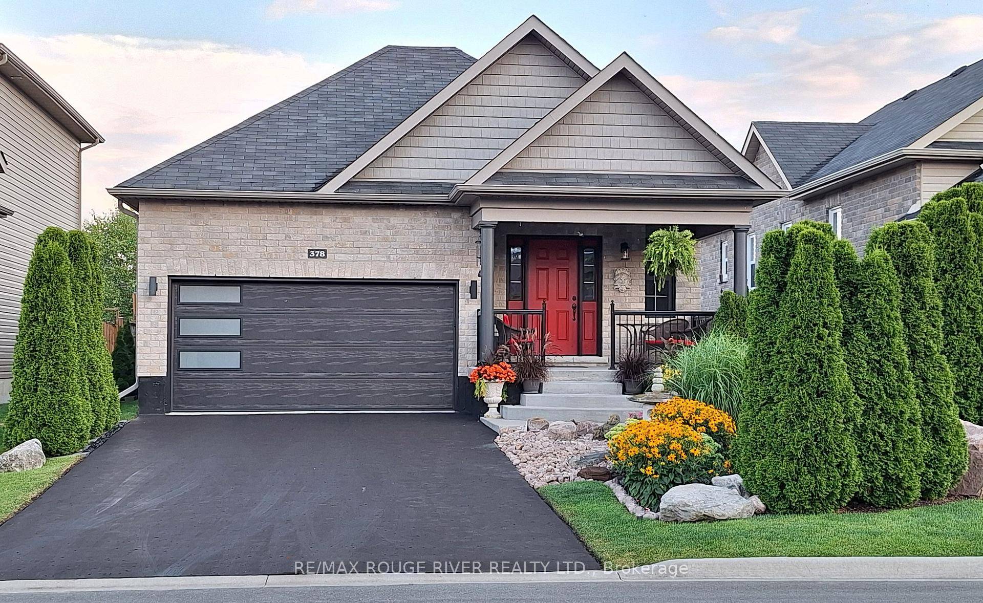 Tucked away on a quiet street in the East Village by local award winning builder Stalwood Homes, step inside 378 Lonsberry Drive, where easy and refined one level living is ...