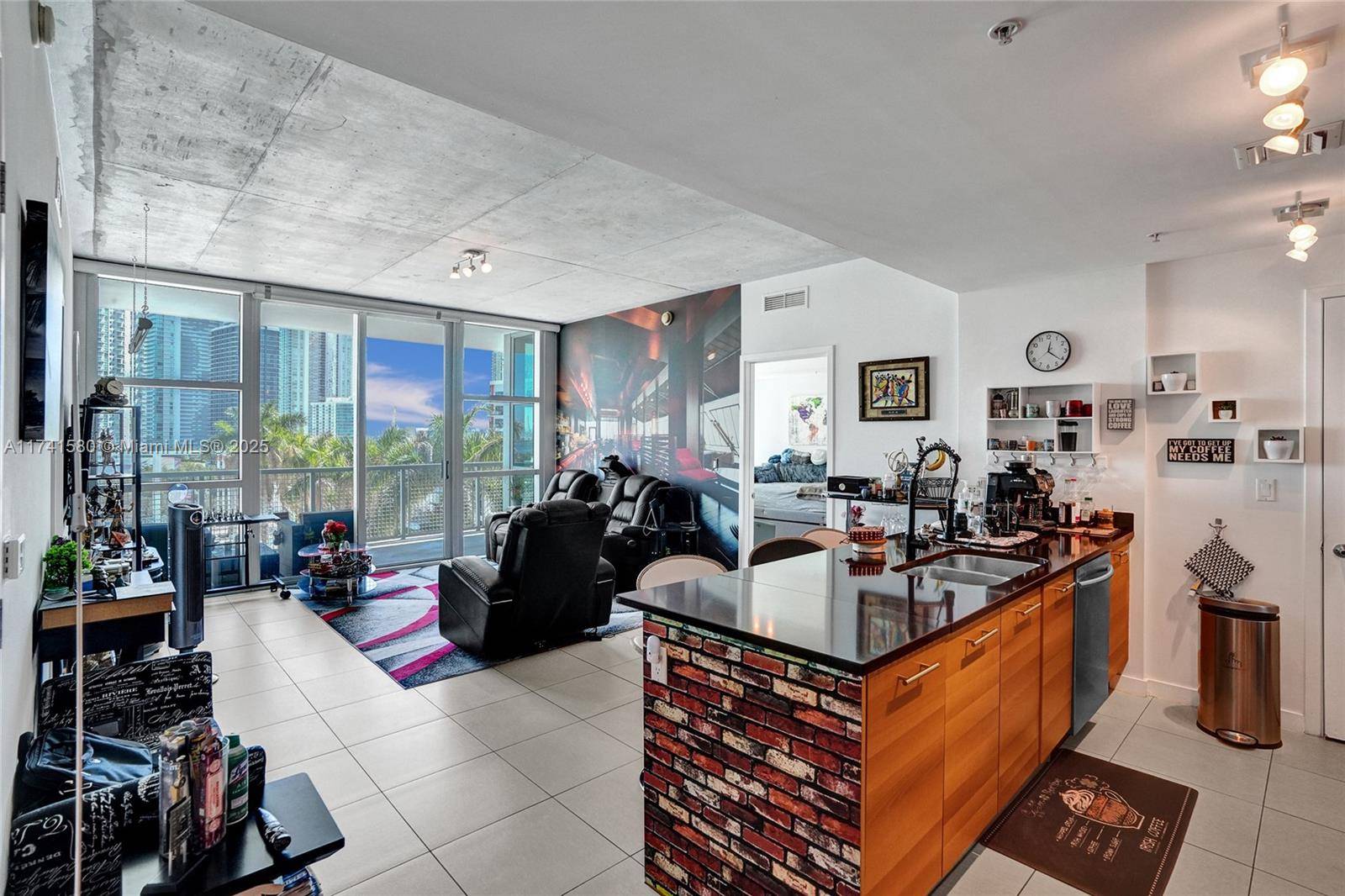 This spacious and bright 2 bed 2 bath condo in the heart of Midtown Miami offers a perfect blend of modern style and comfort.