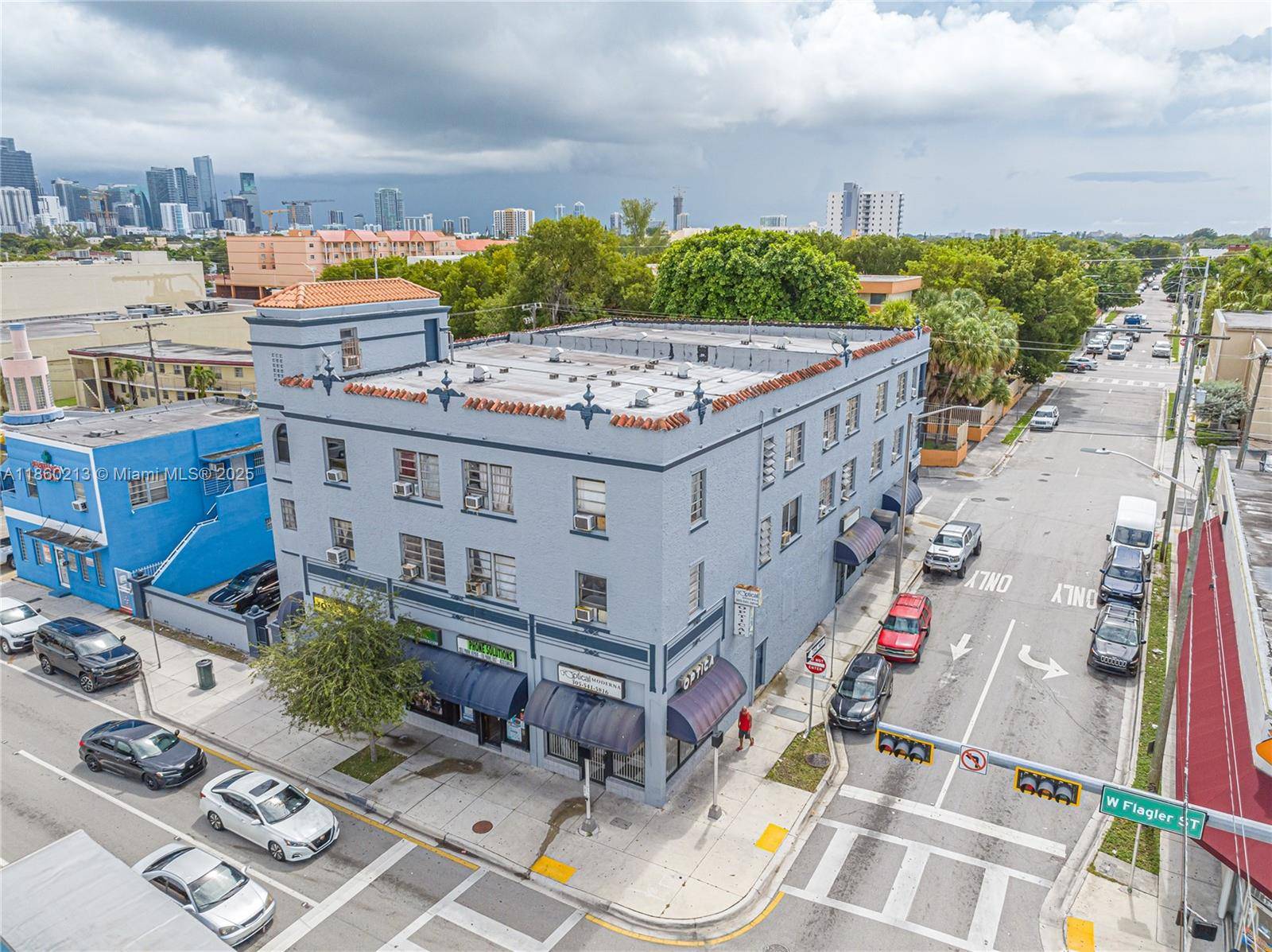 100 occupied 37 unit mixed use property 168K per door !