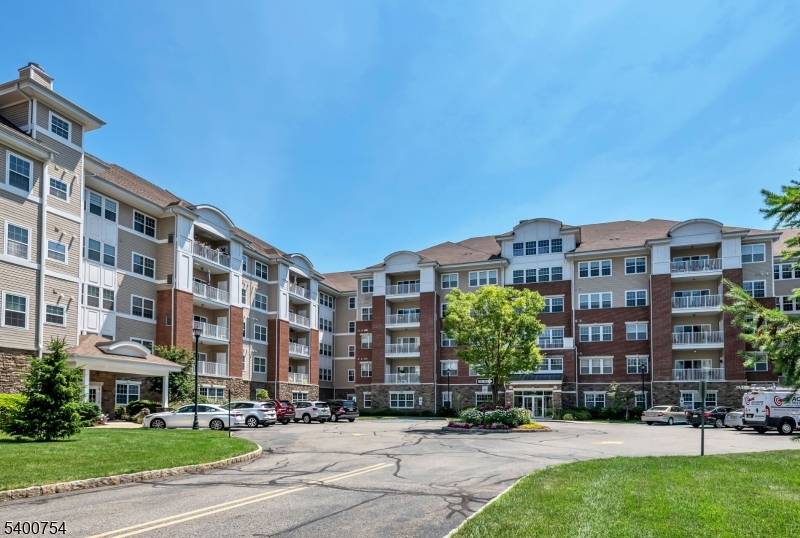 Spacious and sun filled condo in the desirable 55 community of The Reserve at Wanaque.
