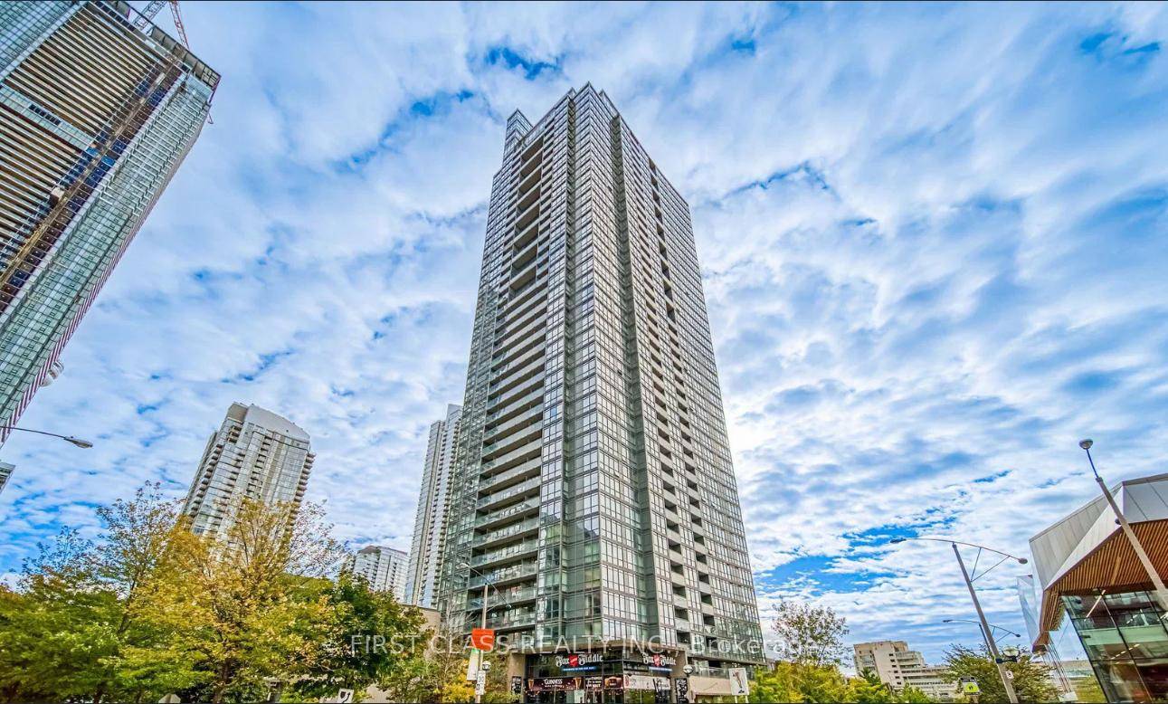 Luxury 2 Bedrooms 2Bath Cityplace Condo, Brand New Renovated Floor.