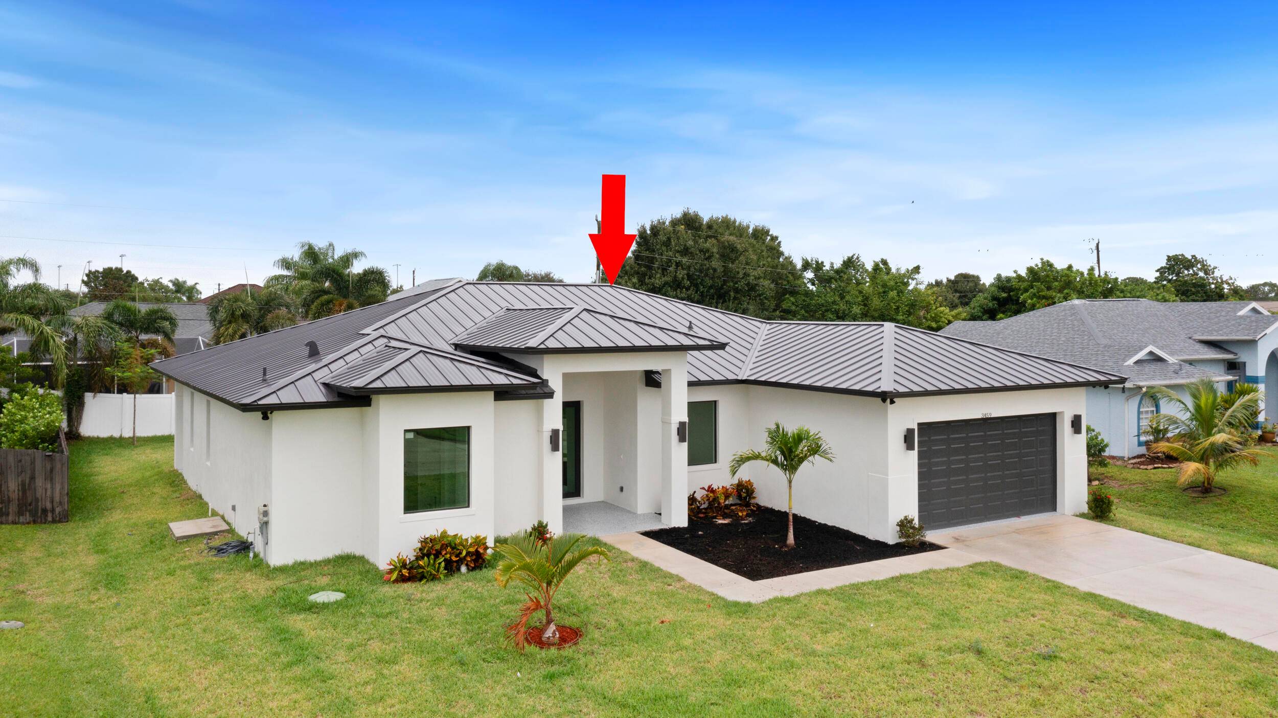 BRAND NEW CONSTRUCTION HOME 5 3 2 LOCATED IN THE DESIRABLE AREA OF SOUTHBEND COMPLETED OCTOBER 2025 HOME FEATURES METAL ROOF IMPACT WINDOWS DOORS 10'' FEET CEILING THROUGHOUT 8'' FEET ...