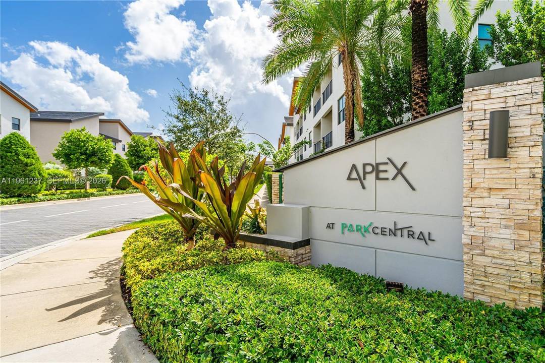 Live in one of Doral s most desirable communities, where comfort, design, and lifestyle come together.
