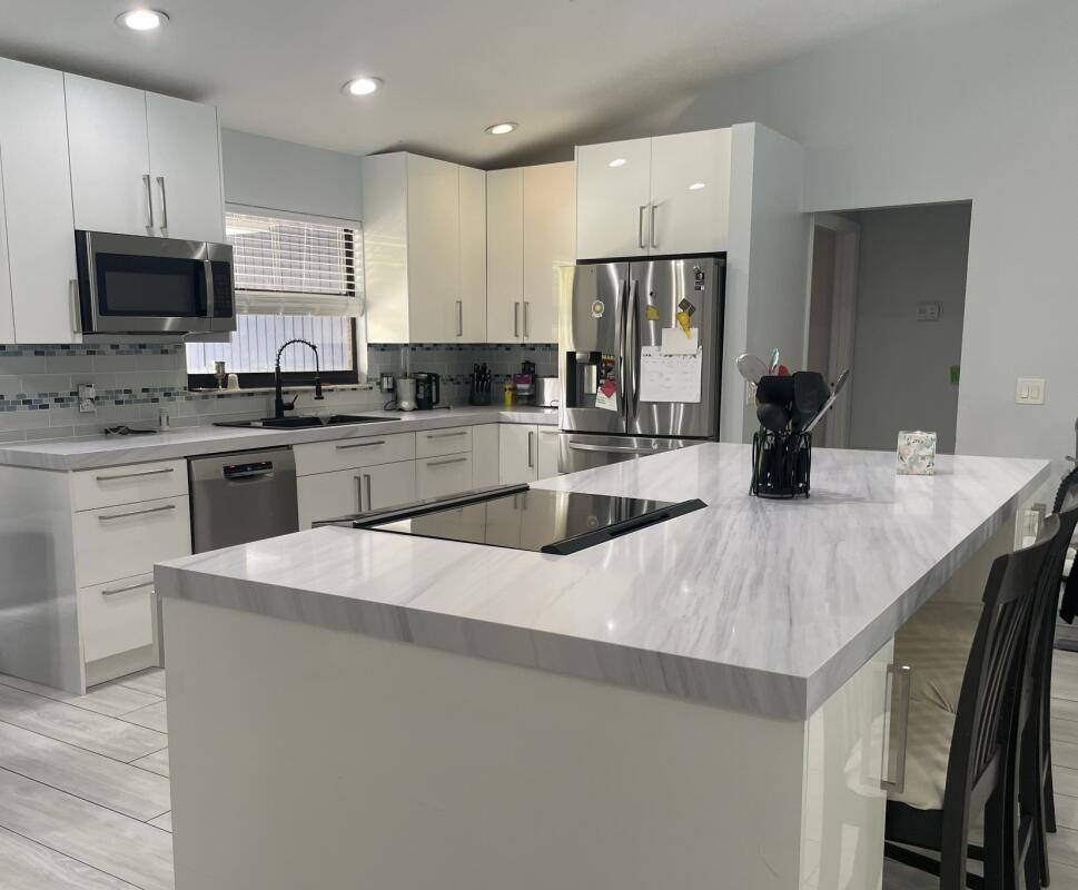 Beautiful 4BR 2BA Home with Pool on 1.